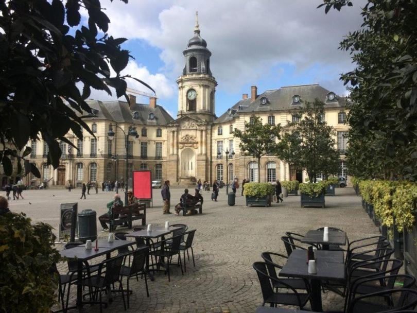 Splendide Appartement Rennes Centre + Parking Luaran gambar